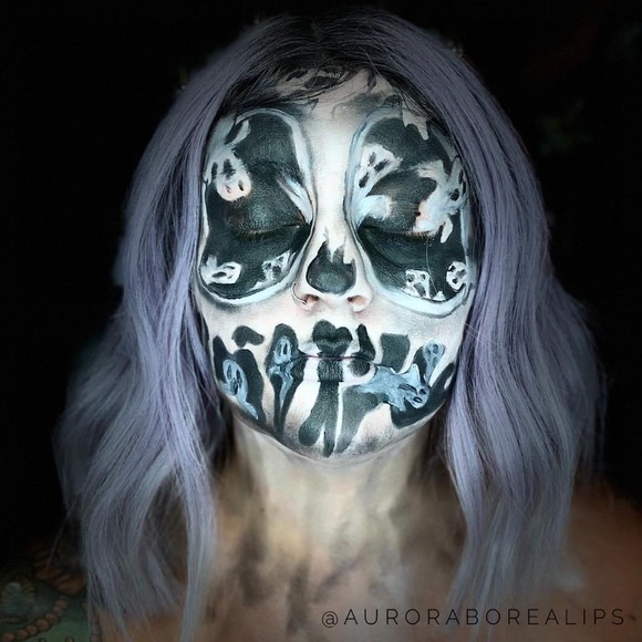 Lilac ombre lace-front wig - Picture 3 of 6